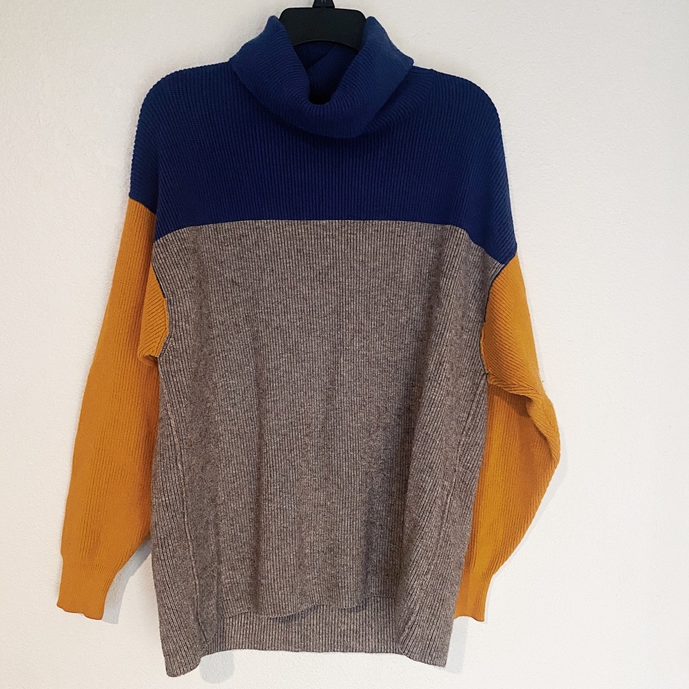 Free People Softly Structured Color Block Sweater… - image 2